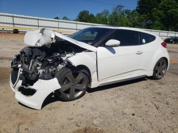  Salvage Hyundai VELOSTER