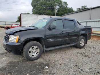  Salvage Chevrolet Avalanche