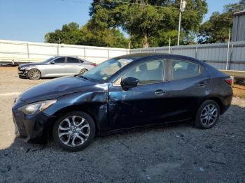  Salvage Toyota Yaris