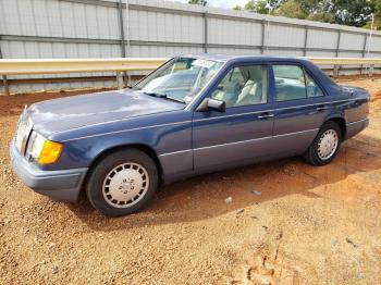  Salvage Mercedes-Benz 300-Class