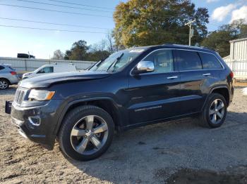  Salvage Jeep Grand Cherokee