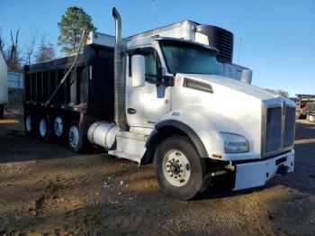  Salvage Kenworth T880