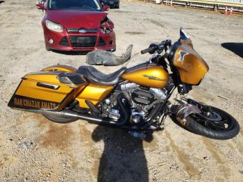  Salvage Harley-Davidson Fl