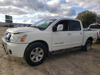  Salvage Nissan Titan