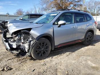  Salvage Subaru Forester