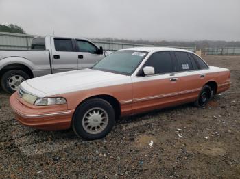  Salvage Ford Crown Vic