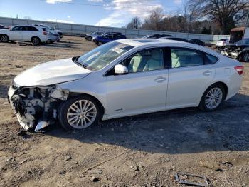  Salvage Toyota Avalon