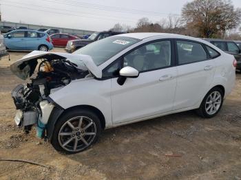  Salvage Ford Fiesta