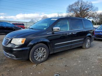  Salvage Chrysler Minivan