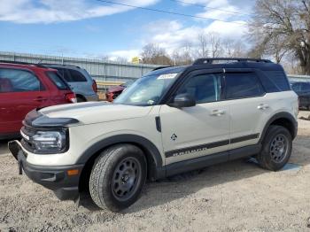  Salvage Ford Bronco