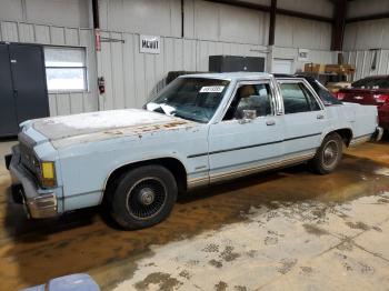  Salvage Ford LTD