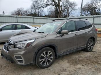  Salvage Subaru Forester