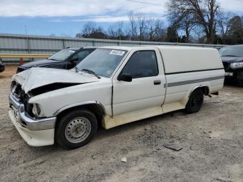  Salvage Toyota Pickup