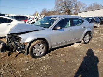  Salvage Dodge Avenger