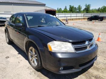  Salvage Dodge Avenger