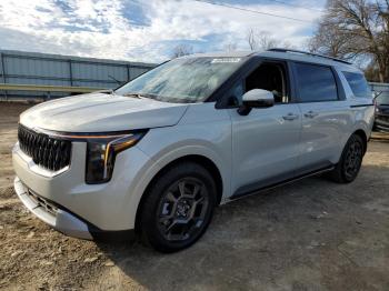  Salvage Kia Carnival