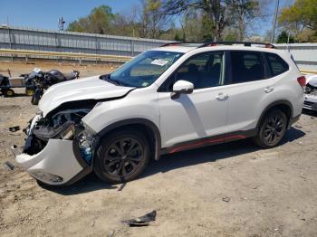  Salvage Subaru Forester