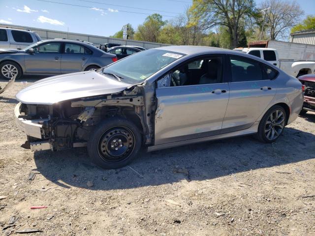 Salvage Chrysler 200