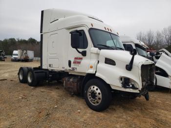  Salvage Freightliner Cascadia