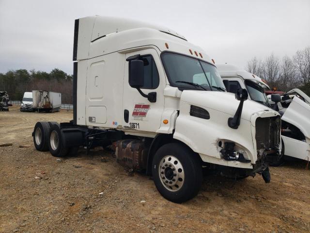  Salvage Freightliner Cascadia