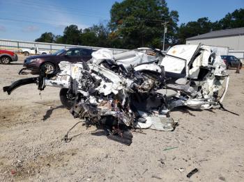 Salvage Kia Seltos