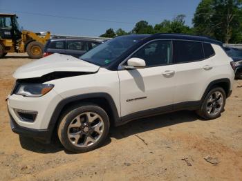  Salvage Jeep Compass