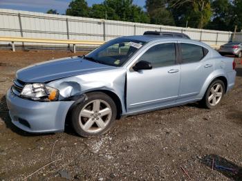  Salvage Dodge Avenger