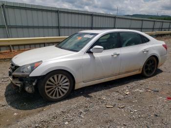  Salvage Hyundai Equus