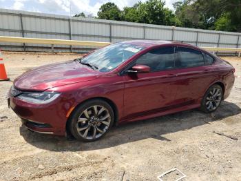  Salvage Chrysler 200