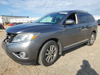  Salvage Nissan Pathfinder