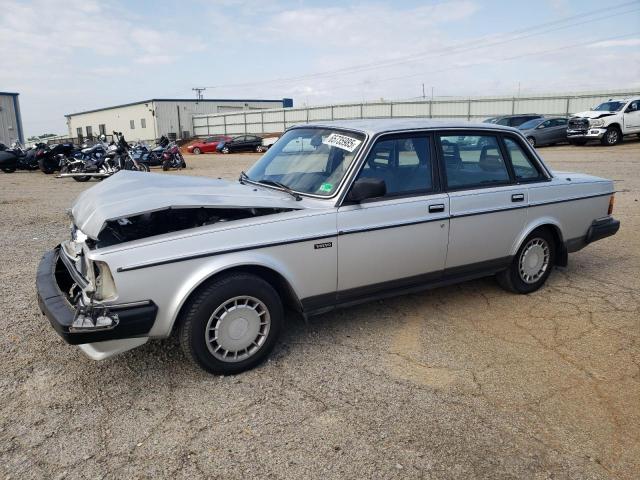  Salvage Volvo 244