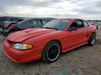  Salvage Ford Mustang