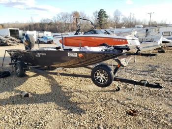  Salvage G3 Boat