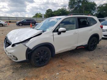  Salvage Subaru Forester