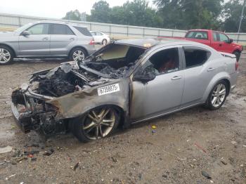  Salvage Dodge Avenger