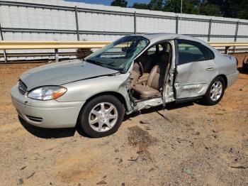  Salvage Ford Taurus