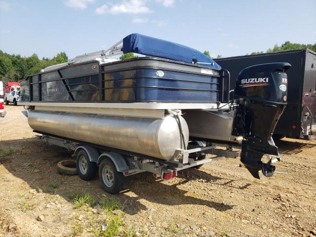 Crest-maurell Produc Pontoon Image 7