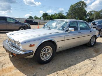  Salvage Jaguar Xj6