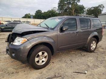  Salvage Nissan Pathfinder