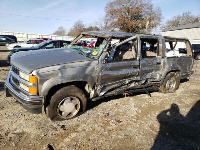  Salvage Chevrolet Suburban