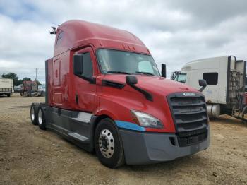  Salvage Freightliner Cascadia