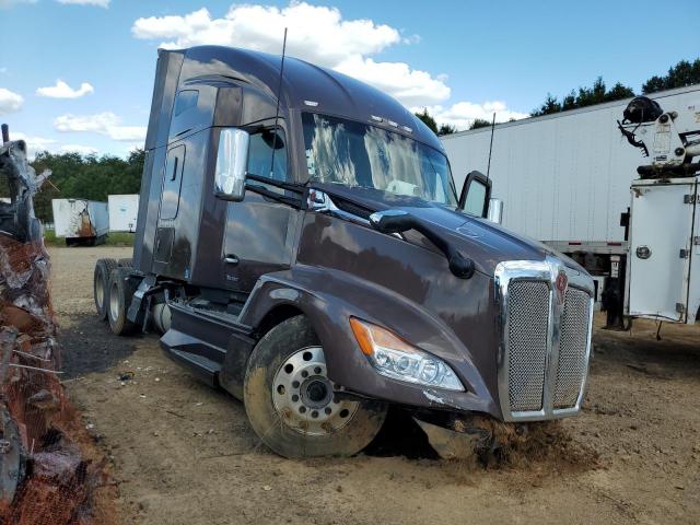  Salvage Kenworth Construction T680