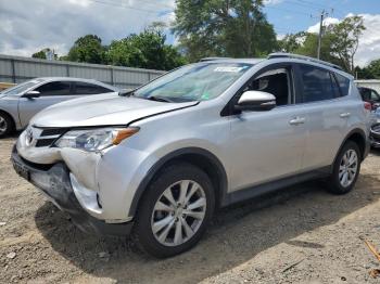  Salvage Toyota RAV4
