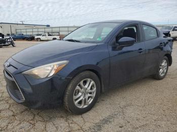  Salvage Toyota Yaris