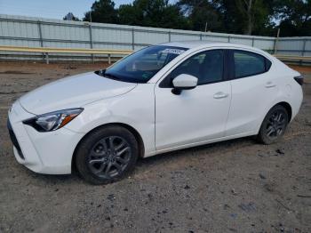  Salvage Toyota Yaris