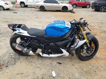  Salvage Suzuki Gsxr750