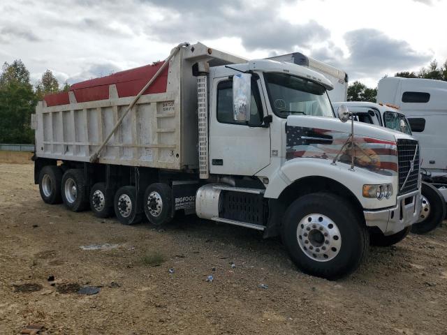  Salvage Volvo Vhd