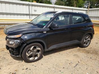  Salvage Hyundai VENUE