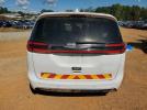Chrysler Pacifica Touring L Image 13