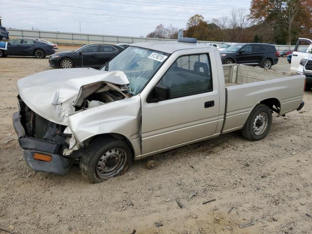  Salvage Isuzu Convention